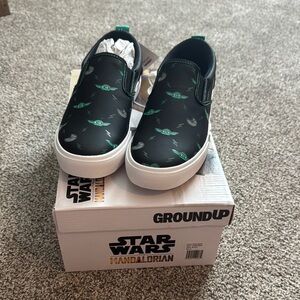 Star Wars Black and Green Sneakers with Slip-On Design